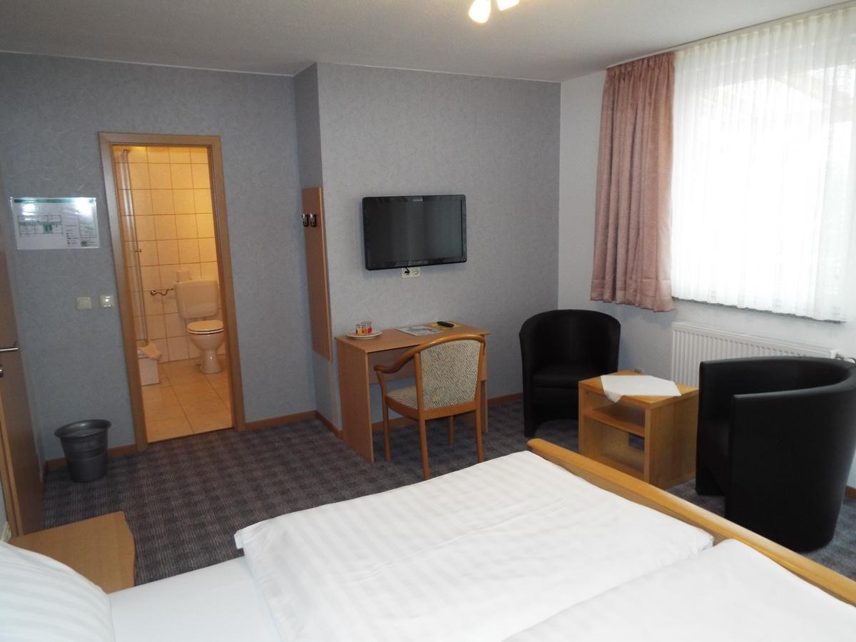 Hotel Garni Zum Reinhardswald Gewissenruh Quarto foto